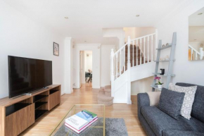 BnBNook - 4BR Townhouse - West End & Farringdon